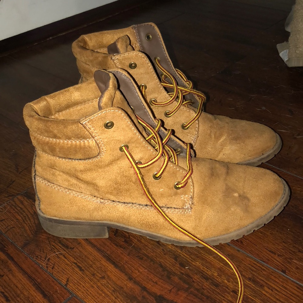 Light Tan Suede Boots